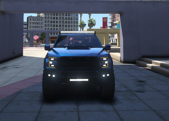 Velociraptor 2017 6x6 [8 seats]