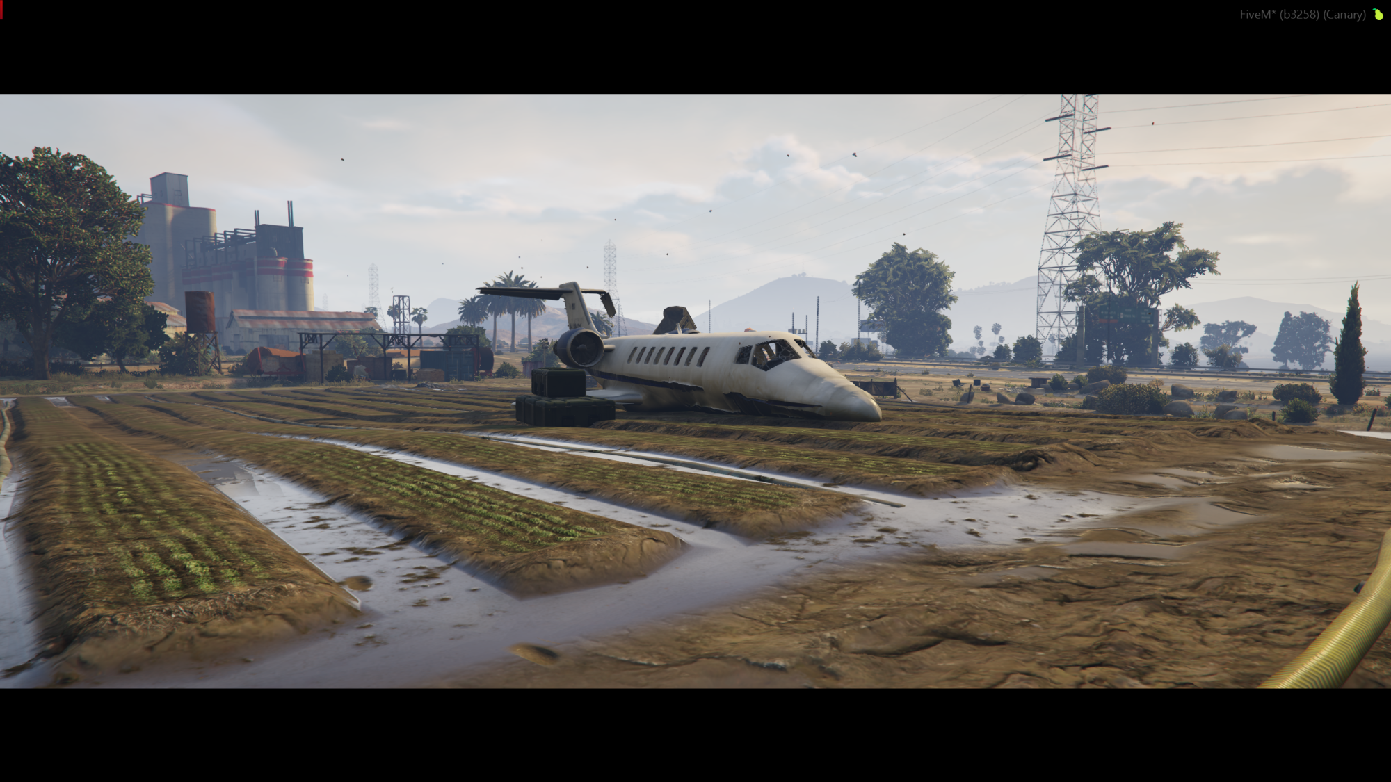 Military Plane Crash – Advanced Loot & Weapon Crates