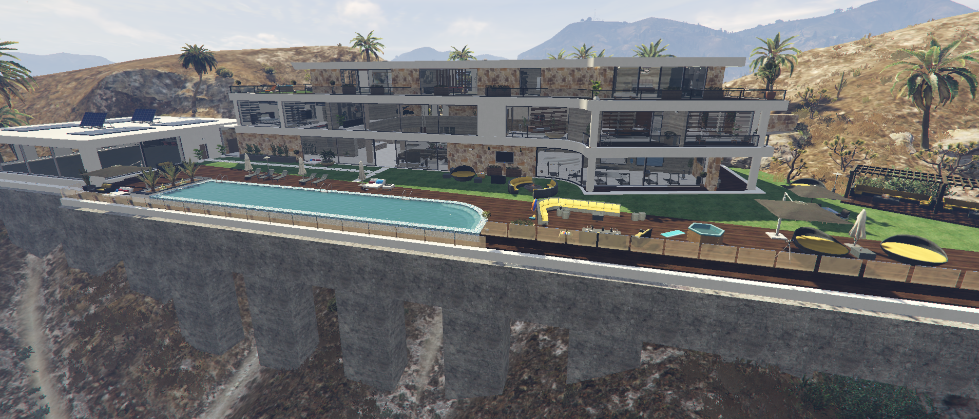 DESERT MANSION
