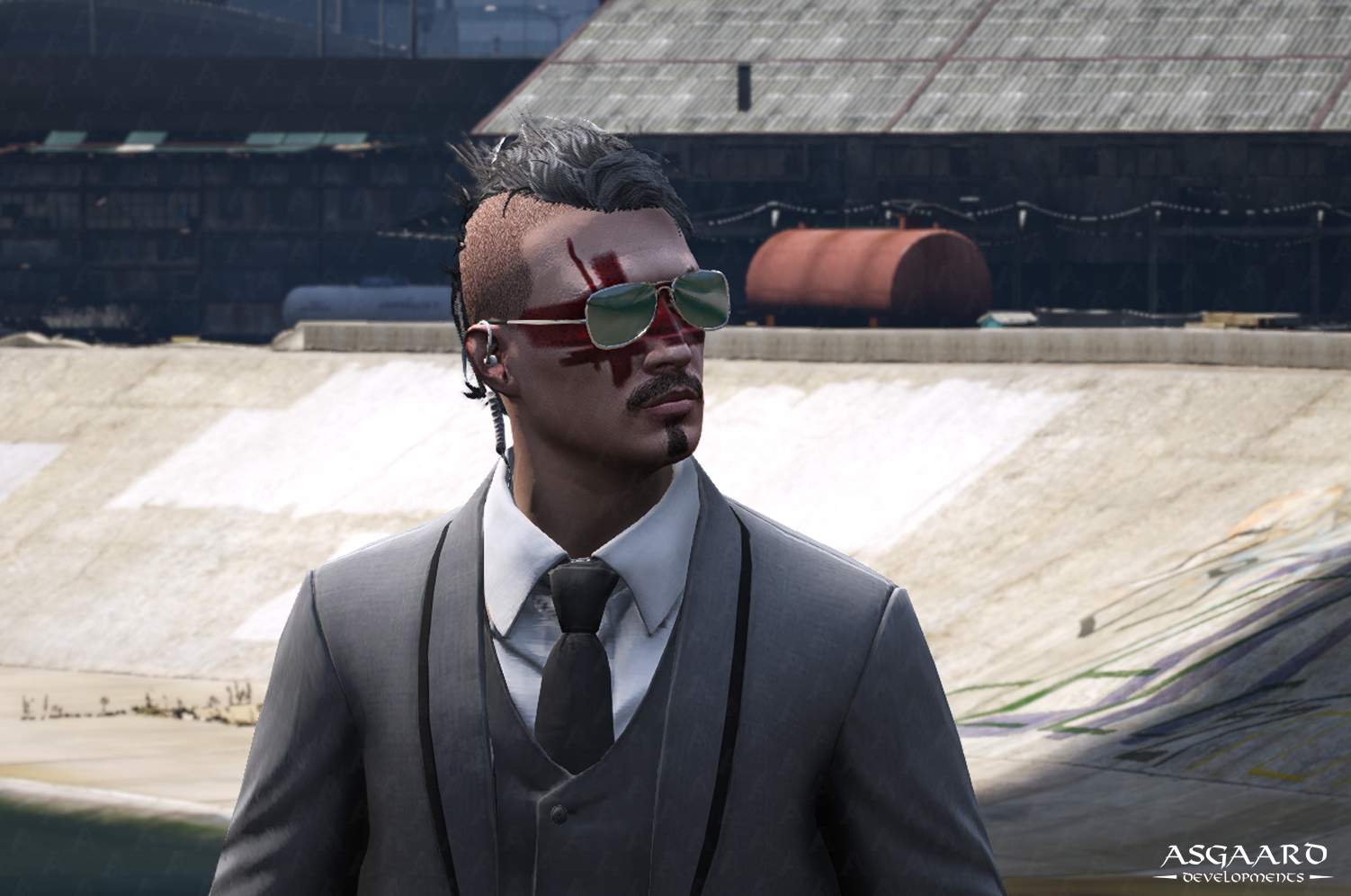 Aviator-style Glasses (Male only)