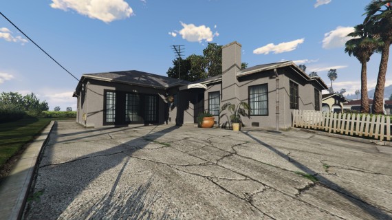 302 E. Mirror Drive