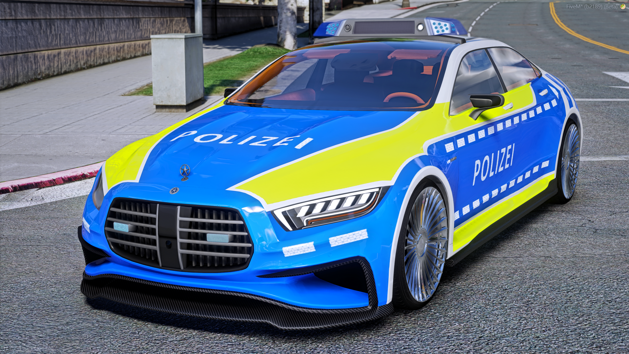 RoyalStar Sedan Polizei Lore-Friendly