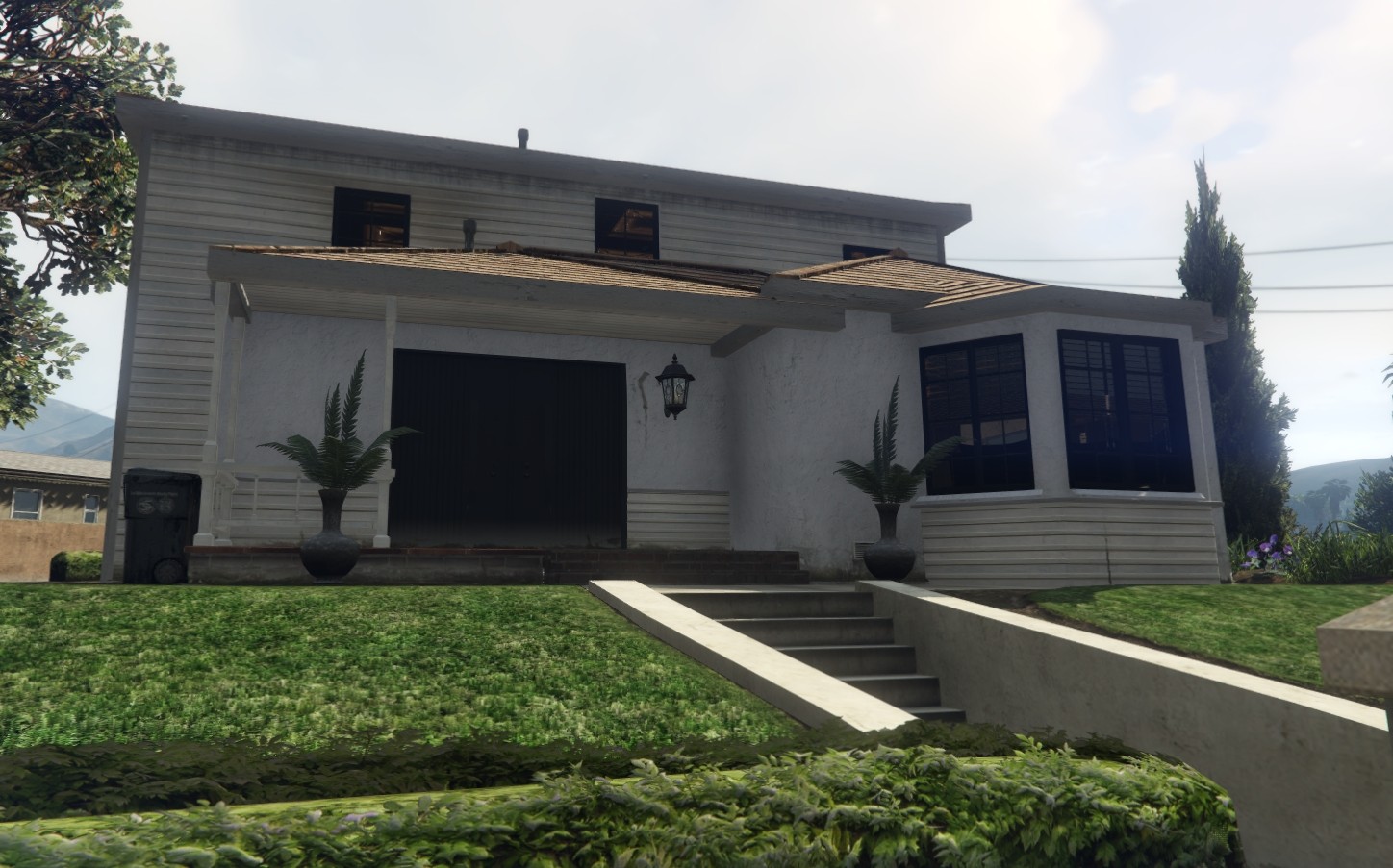 600 West Mirror Dr.