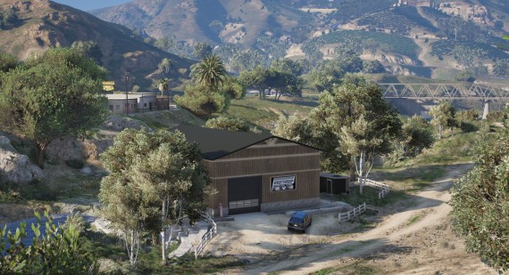 Small Barn Shop 3