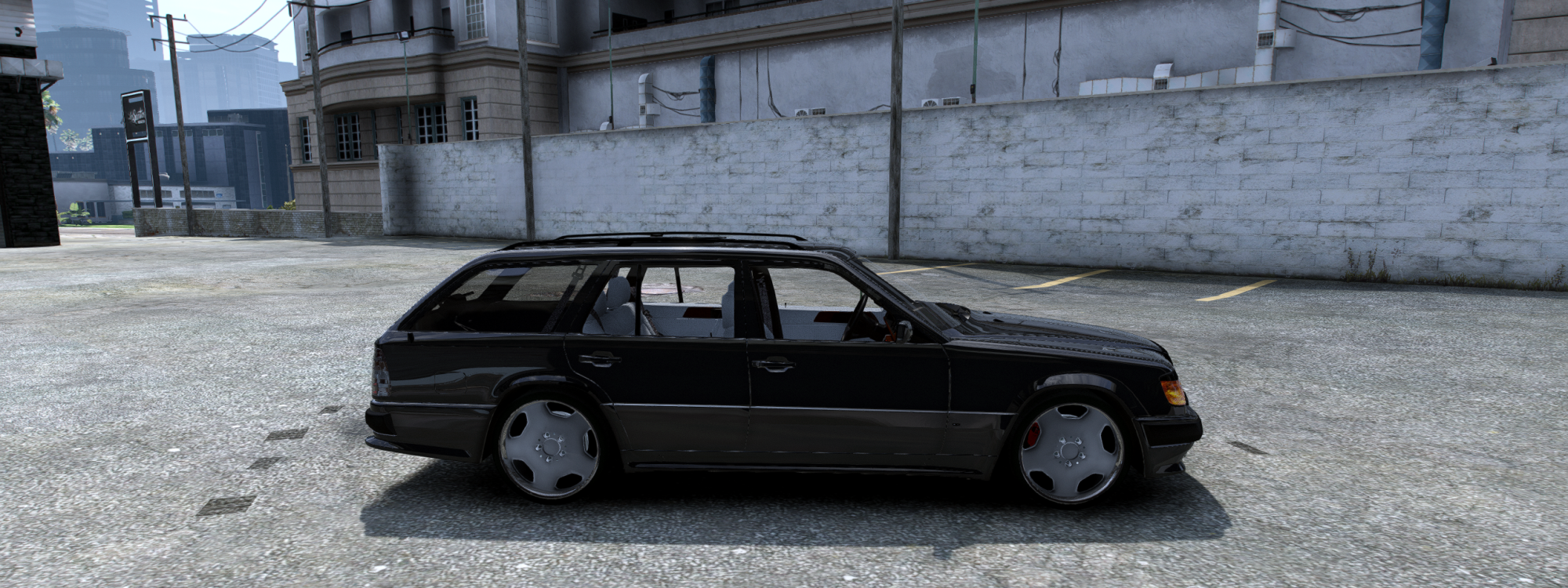 W124