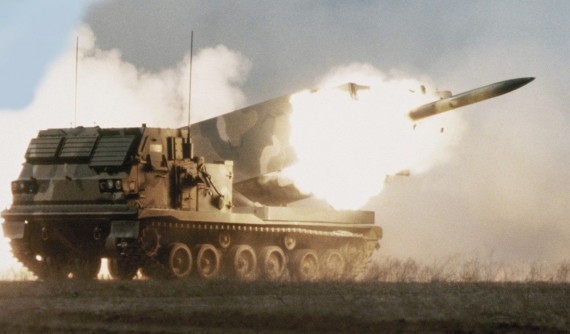 900 MLRS Rockets