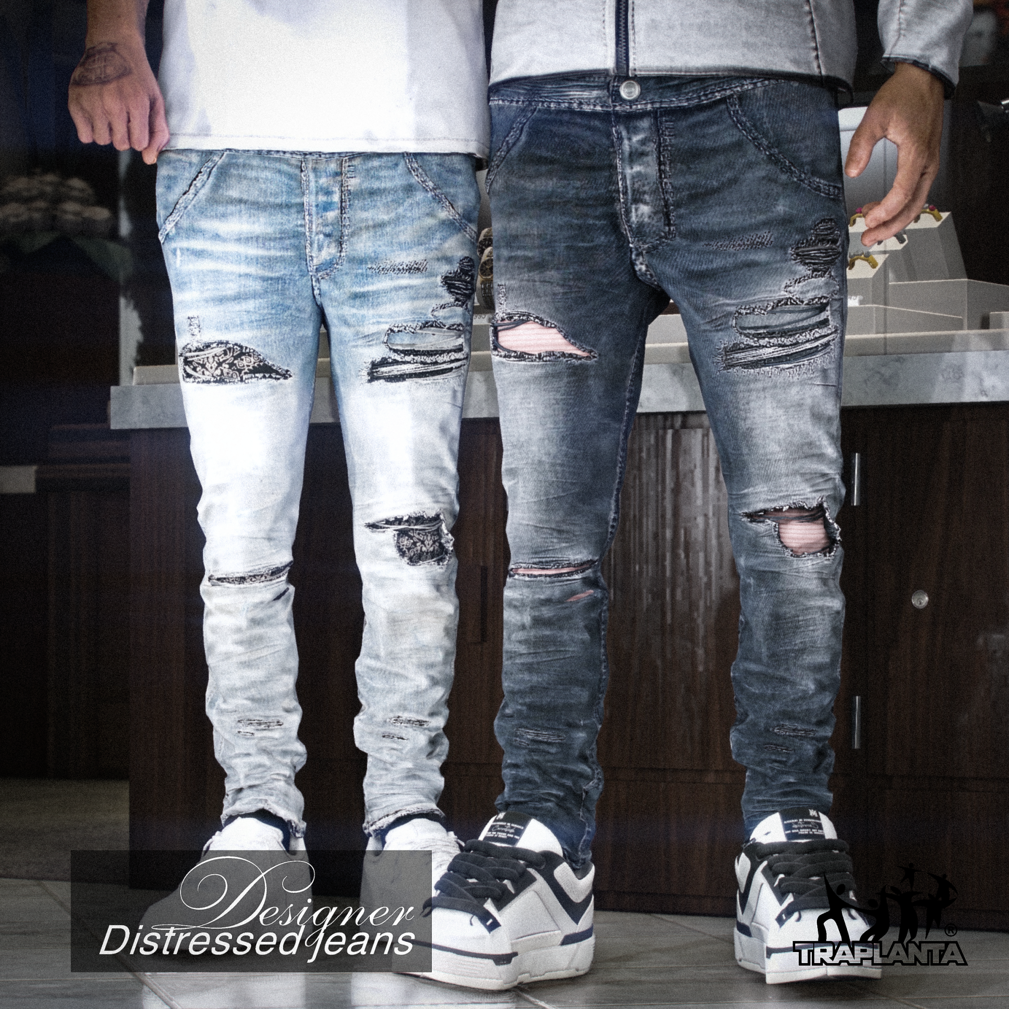 DISTRESSED JEANS