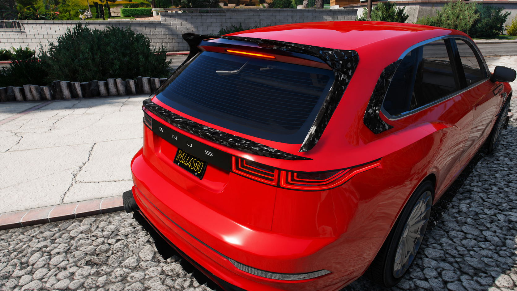 Enus | Huntley S Mansory