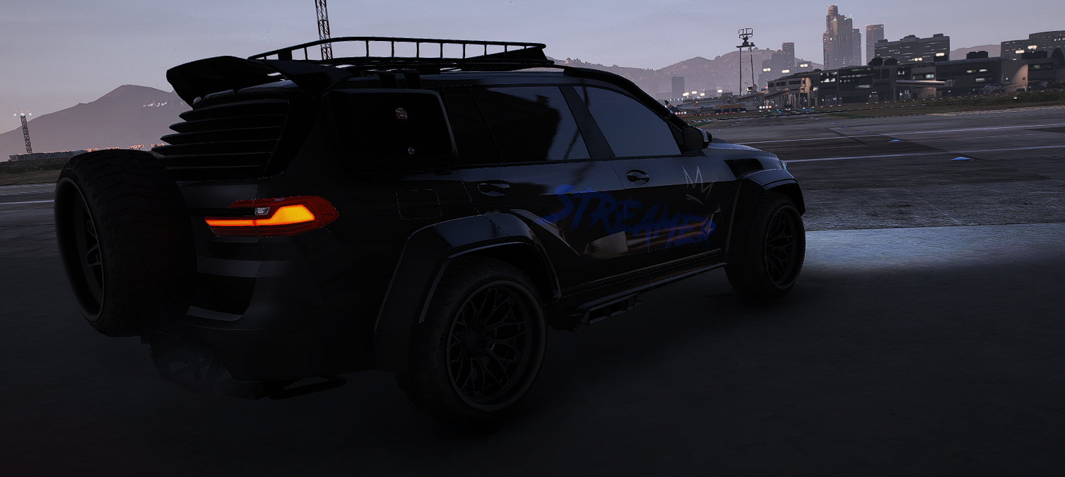 4X4X7 Streamer car