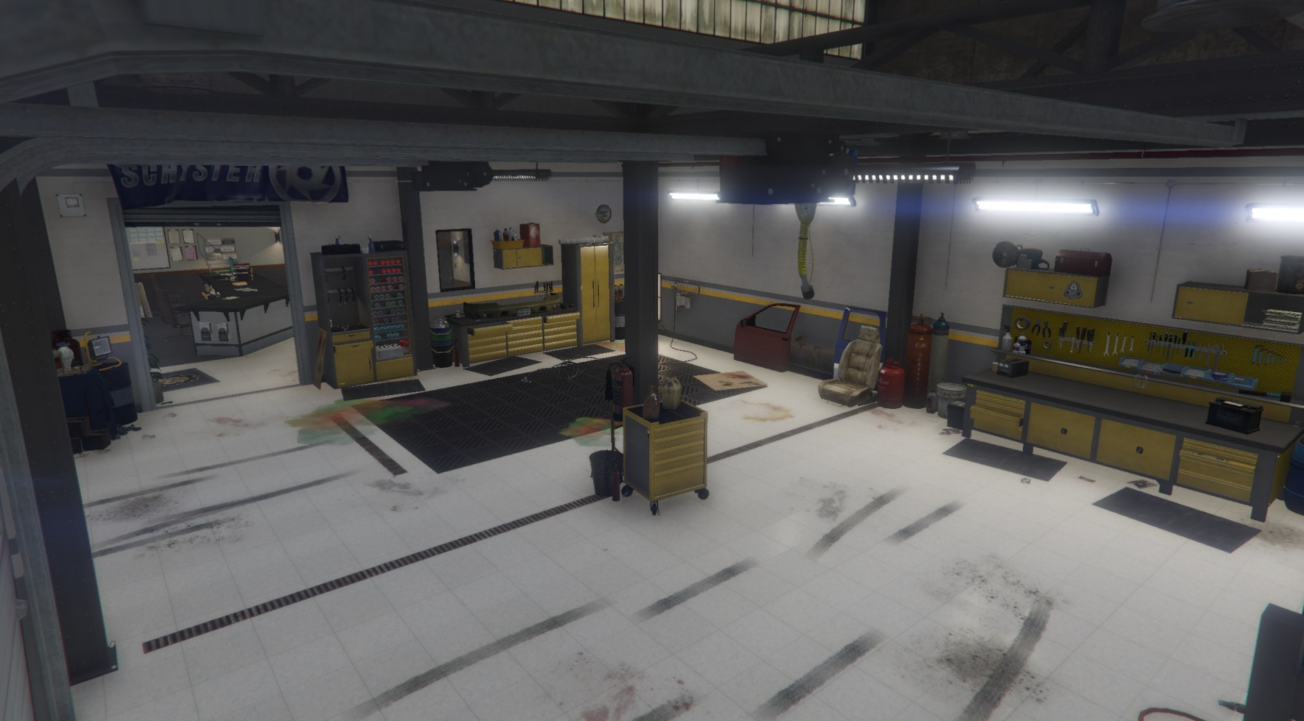 Sandy Shores Mechanic Shop Work Area