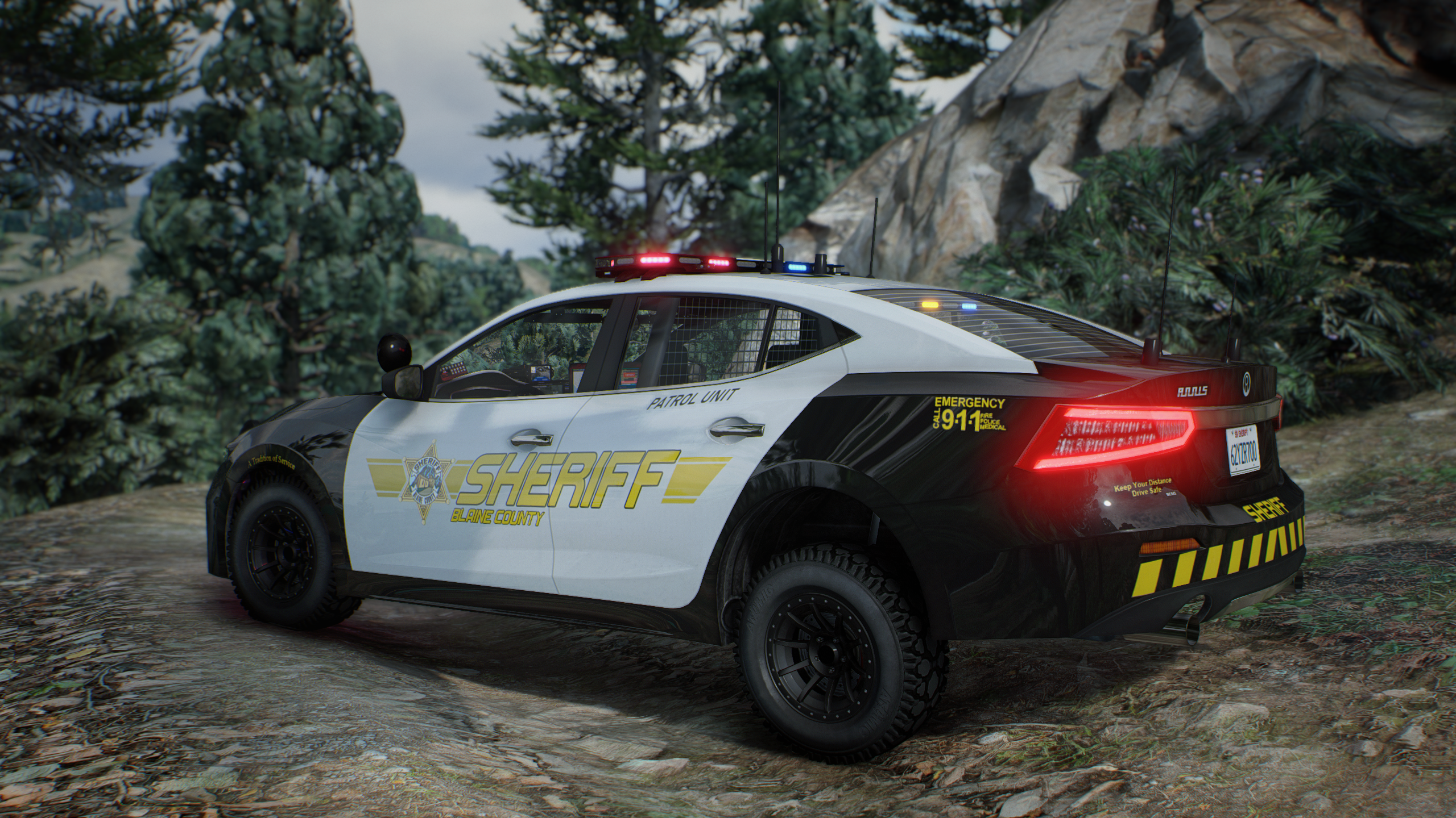 Lore-Friendly New Series Police Minimus Cruiser thumbnail 3