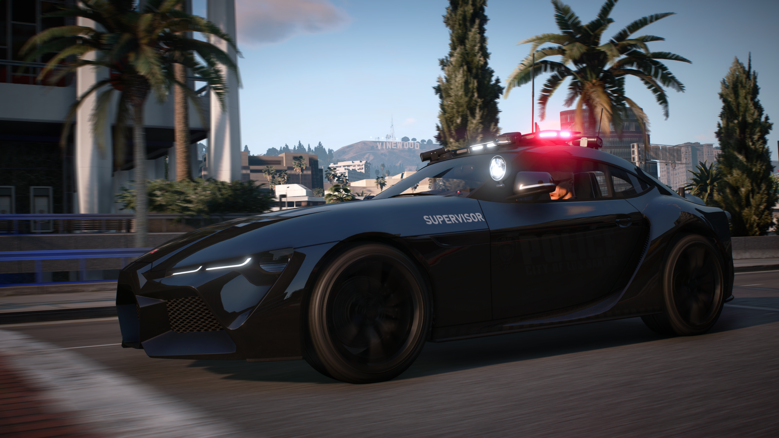 Lore-Friendly New Series Police Jester R Interceptor thumbnail 2